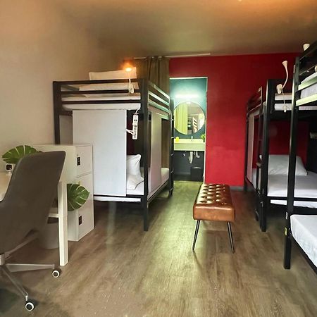 Хостел Bposhtels Хьюстон Экстерьер фото