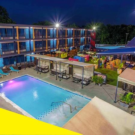 Хостел Bposhtels Хьюстон Экстерьер фото