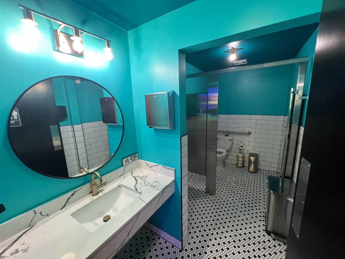 Хостел Bposhtels Хьюстон Экстерьер фото